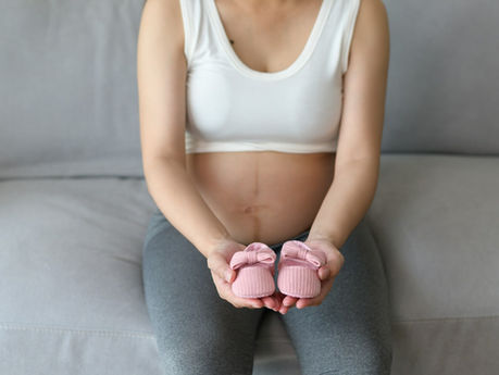 Choosing the Right Surrogacy Agency: Key Factors to Consider for a Successful Journey