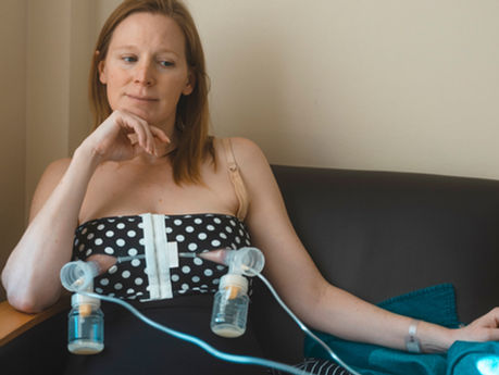 Providing breastmilk for your surrogate baby