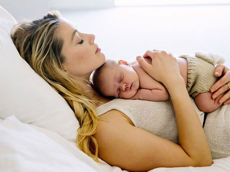 Johnny Depp’s ex-wife Amber Heard announces birth of baby girl via surrogate