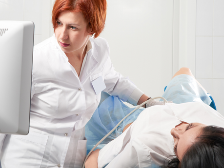 7 Tips for Surrogates to Pass the Medical Screening at the IVF Facility