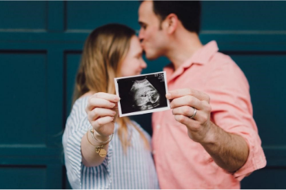 Becoming Parents Through Surrogacy: A Guide for Fertile Couples